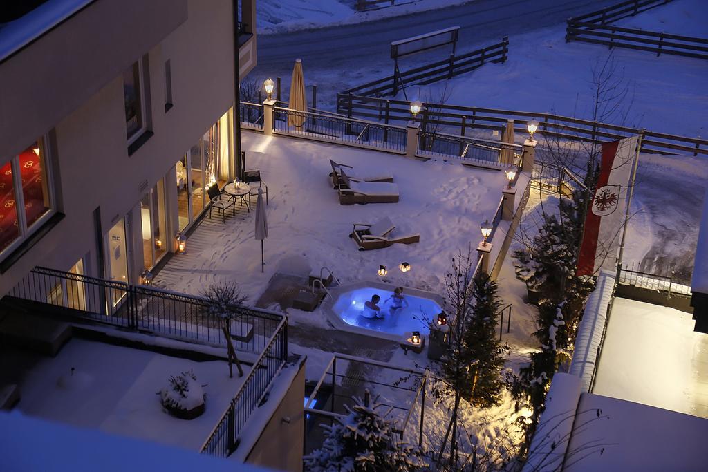 Alpen-Herz Romantik & Spa - Adults Only Ладис Екстериор снимка